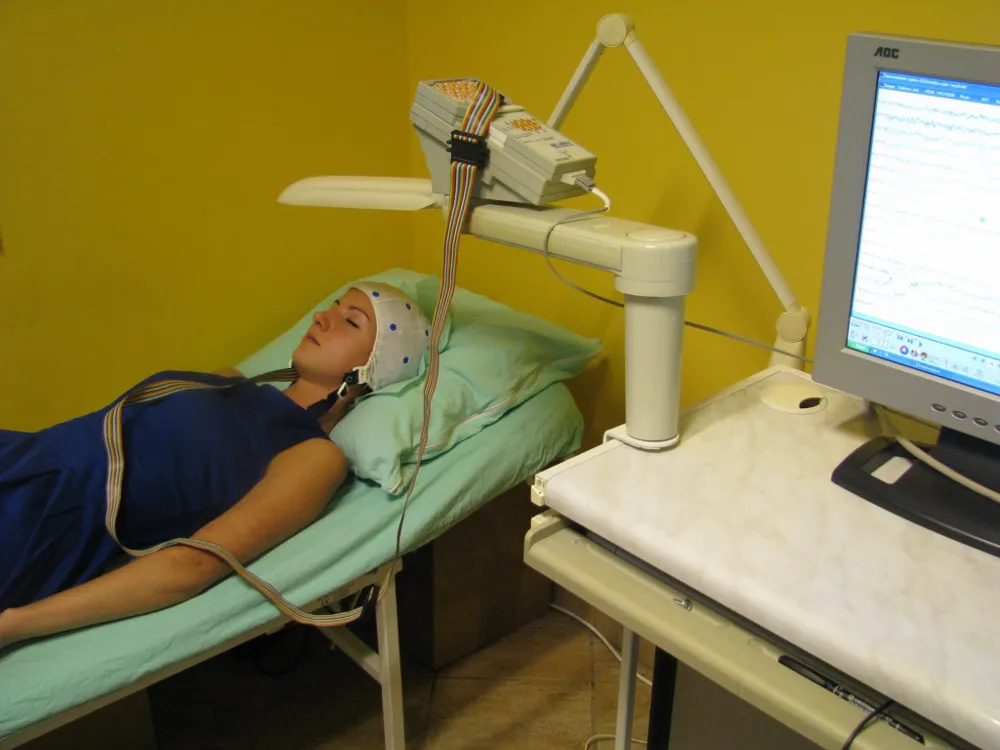 Przebieg badania EEG
